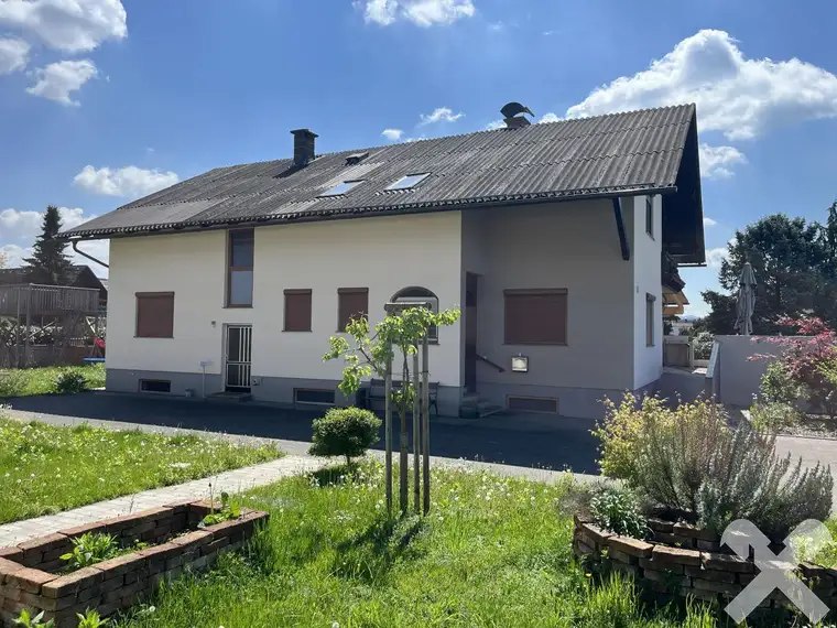 Renoviertes Einfamilienhaus samt Lagerhalle in Obervogau/Leibnitz