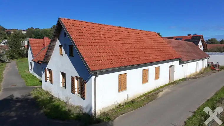 Vierkanthof in idyllischer ruhigen Lage Nähe Fehring