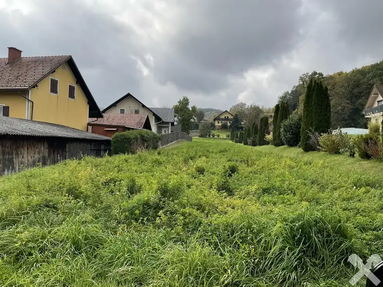 PREISREDUZIERUNG! Baugrundstück mit vielseitigen Möglichkeiten