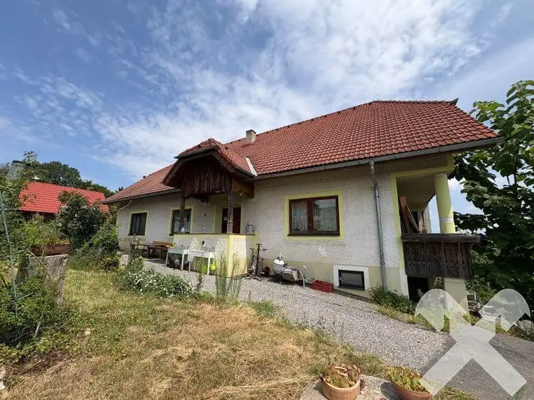 Landwirtschaft mit 3 ha Grund Nähe Riegersburg