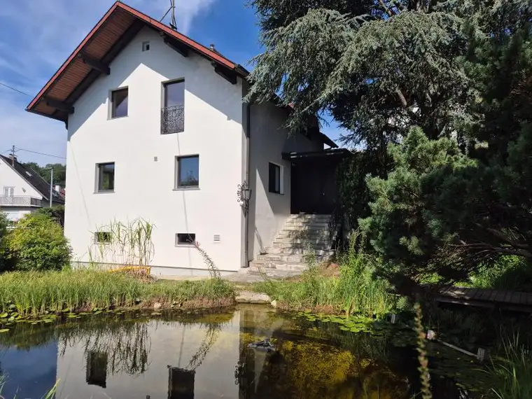 Am Gründberghof! Gepflegtes EFH mit Schwimmteich in Ruhelage, Linzblick, 142 m² WNFL + Keller/Doppelgarage! Straßenbahnnähe!