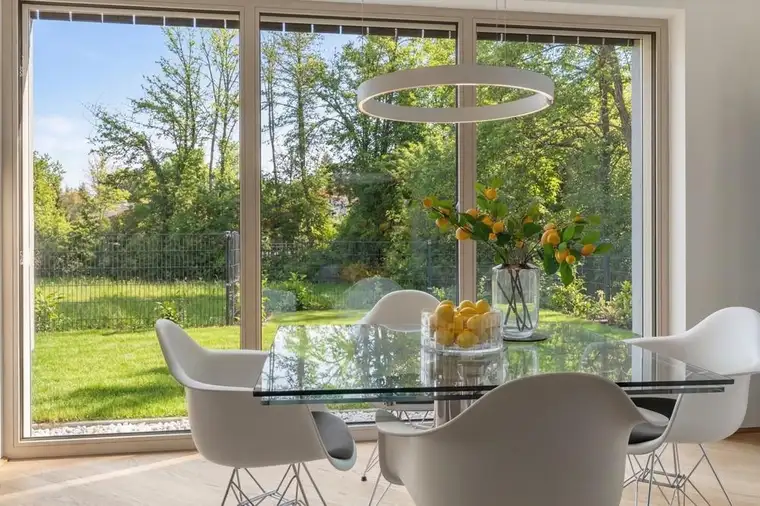 Erstbezug: Moderne Gartenwohnung im Zentrum mit Grünblick