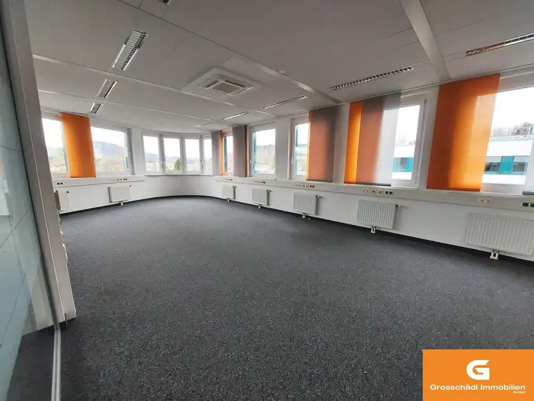 Salzburg Nord - Büroetage im Businessgebäude mieten