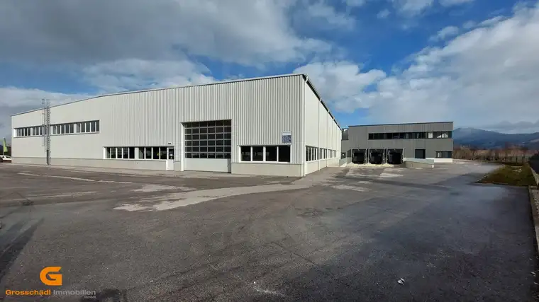 Neubau im Großformat :Unternehmens- standort im Salzburger Süden - Baurecht