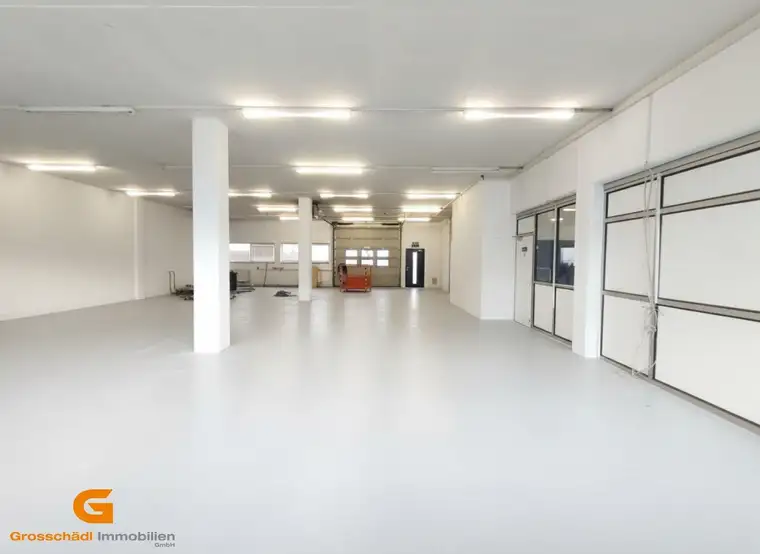 Vielseitig nutzbare Betriebsimmobilie in Wals-Siezenheim mieten