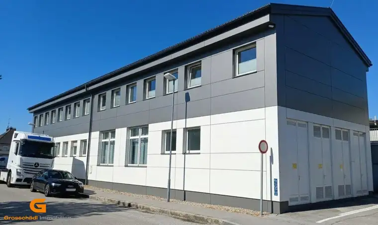 Salzburg Stadt - Büro / Showroom mit Großraumcharakter in Gewerbelage mieten