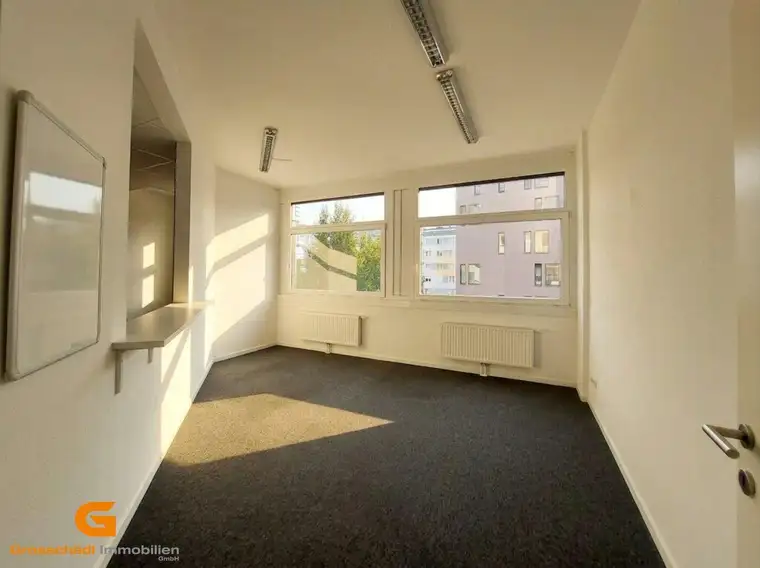 Salzburg Parsch: Moderne Büroeinheit im Büro- und Geschäftszentrum mieten