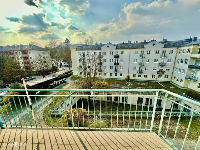 „3 ZIMMER + BALKON + TIEFGARAGE – Ihr neues Zuhause in St. Pölten“