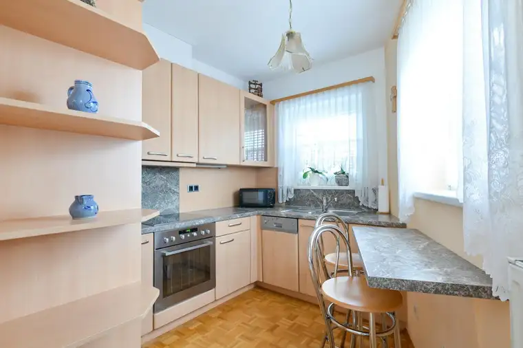 Gartenwohnung in toller Lage von Leibnitz - stilvolle 2-Zimmer-Wohnung mit Terrasse, Carport und Wohlfühlgarantie!