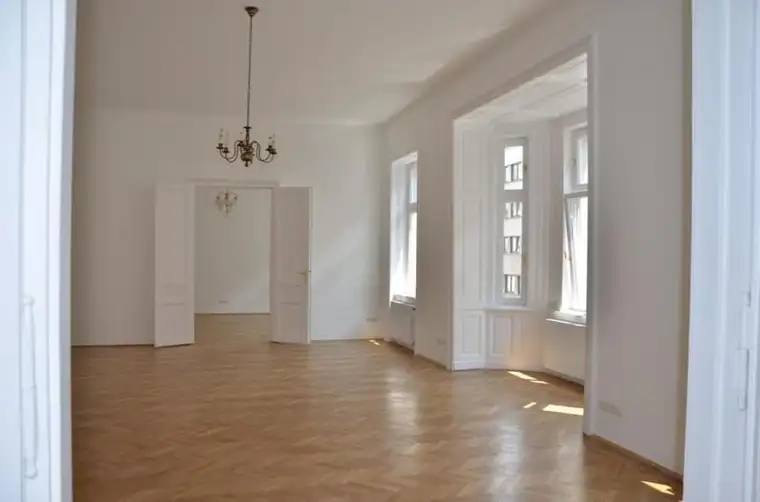 Altbauwohnung nähe U4 Kettenbrückengasse