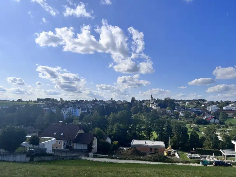 ACHTUNG neuer Preis! Grundstück mit wunderschöner Aussicht - Doppelhausbebauung möglich