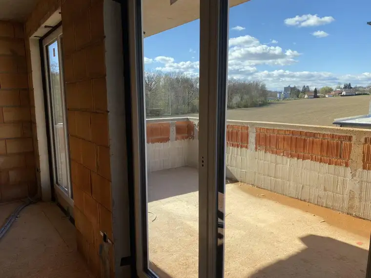 Traumhafte Erstbezugswohnung in St. Marien: 90m², Balkon &amp; 2 Carportstellplätzen!