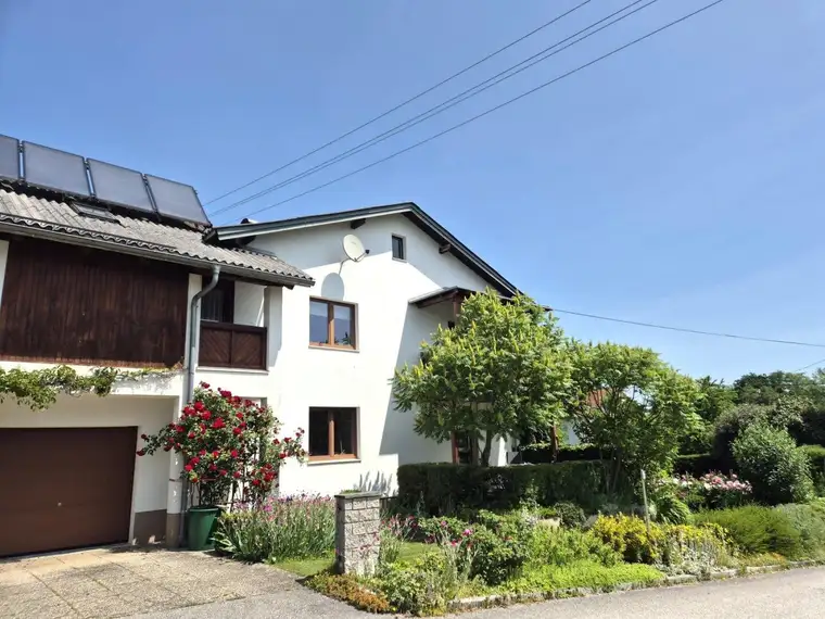 Sommerfeeling in St. Marien - wunderschönes Zweifamilienhaus mit traumhaftem Garten und Pool
