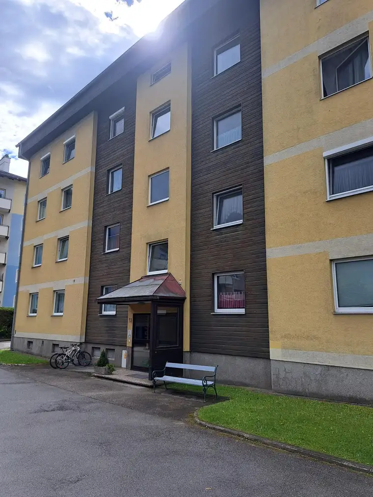 8784 Trieben – schöne 4-Zimmer-Wohnung mit Carport 
