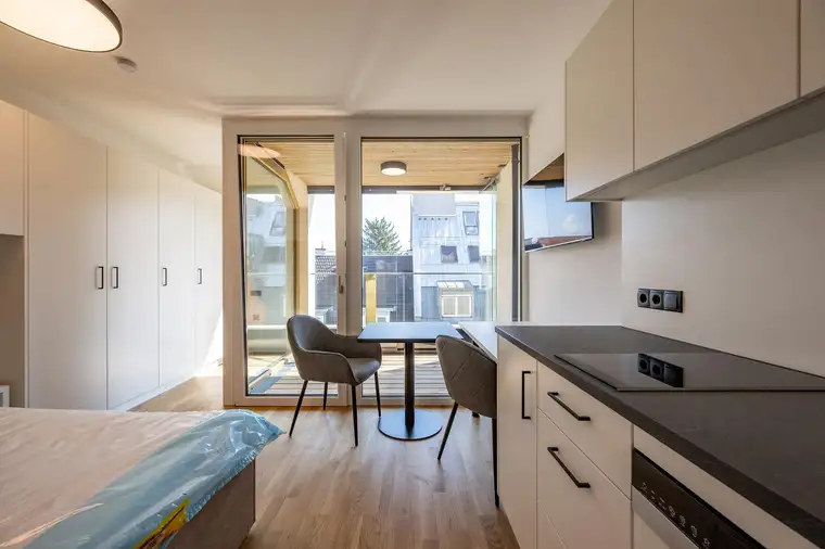 Vollmöbliertes Microapartment mit Loggia