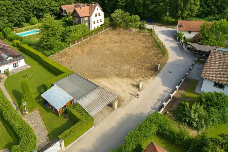 PROVISIONSFREI - Eckgrundstück - Doppelparzelle möglich