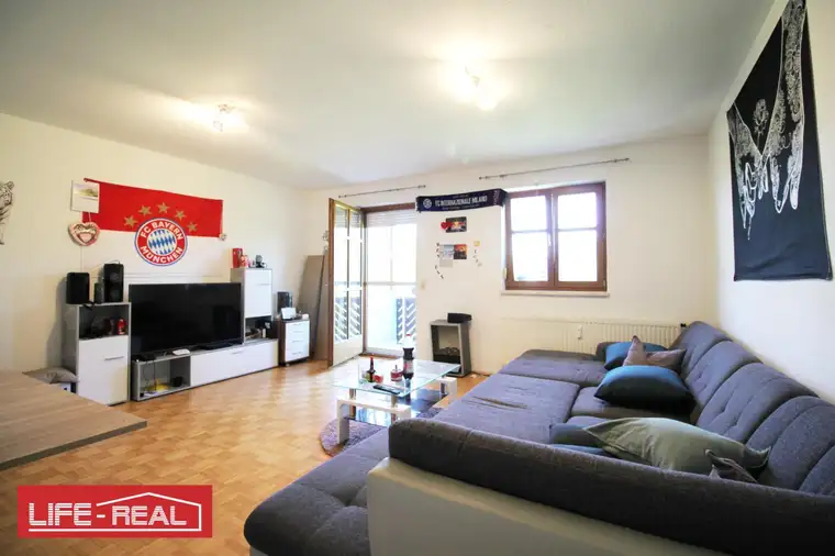 Kapitalanlage oder neues Zuhause? Großzügige 3,5-Zimmer-Wohnung mit Blick ins Grüne