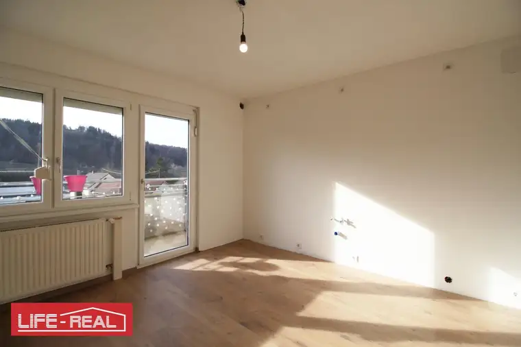 Helle &amp; geräumige Wohnung in Wernstein am Inn zu vermieten