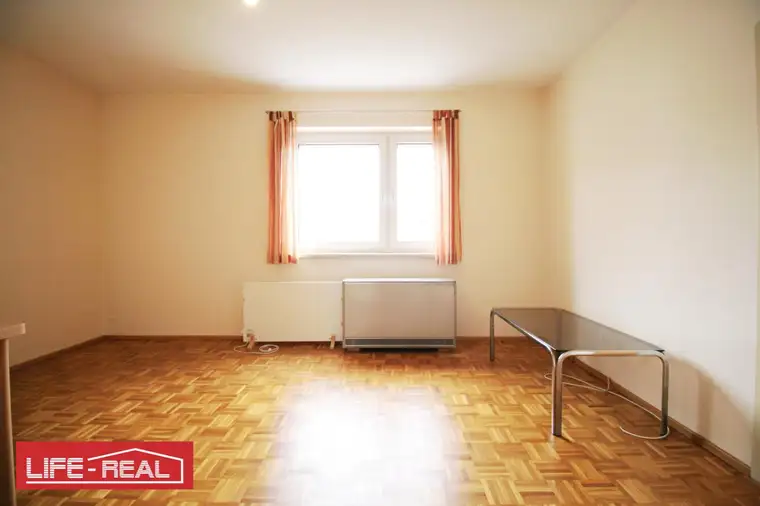 Ruhige Lage, starke Rendite – 3-Zimmer-Wohnung mit Potenzial für Anleger &amp; Eigennutzer