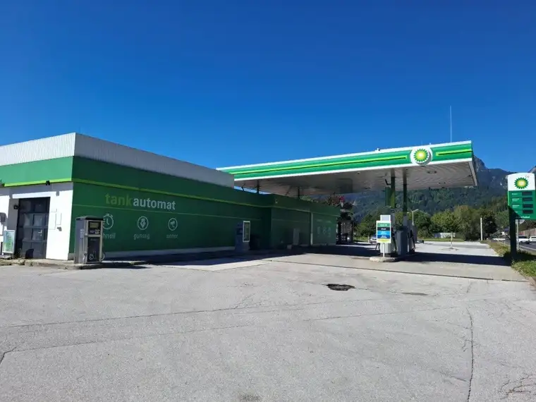 Aufgelassene Tankstelle mit viel Grundstück bei Liezen zu kaufen !