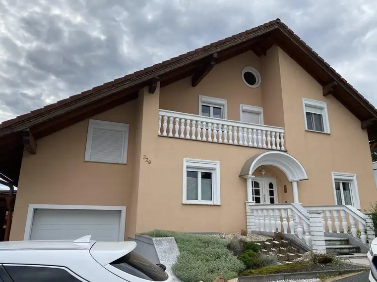 Schönes, gepflegte Einfamilienhaus mit Einliegerwohnung