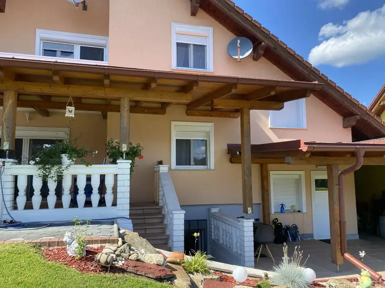 Wunderschönes Einfamilienhaus mit Einliegerwohnung!