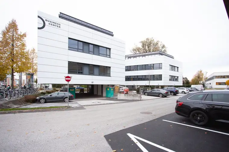 Moderne Bürofläche mit 465 m²