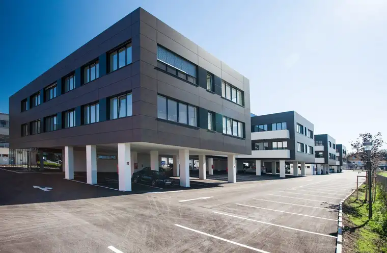 Moderne Bürofläche in Flughafennähe - 585 m²