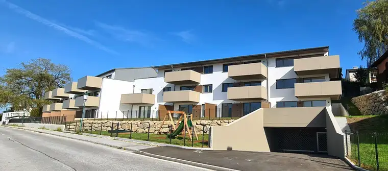 Ideale Kapitalanlage: Paket mit 6 vermieteten Erstbezugs 2 &amp; 3-Zimmer-Wohnungen in Panoramalage Bergheim!