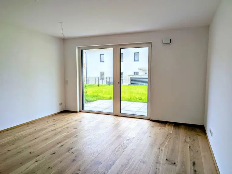 Ortszentrum Hallwang - ansprechende 2 Zimmer Erstbezugs-Garten-Wohnung!