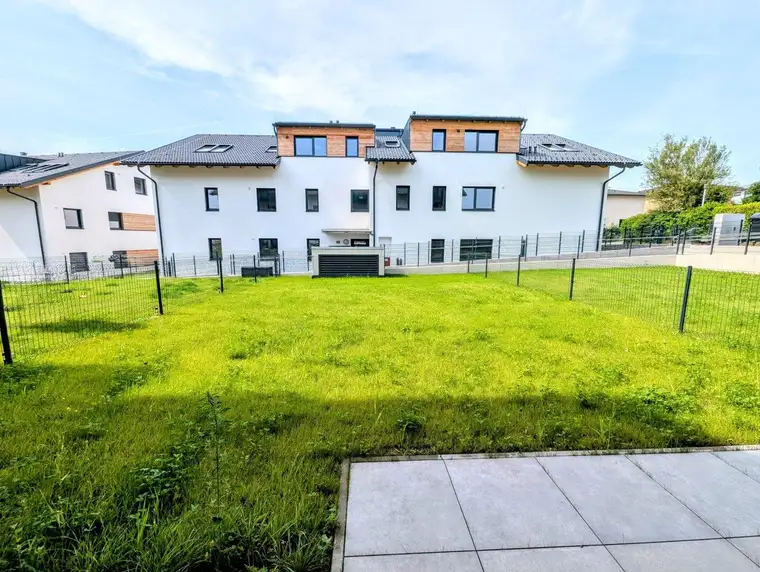 Großzügige 4 Zimmer Erstbezugs-Garten-Wohnung im Ortszentrum von Hallwang!