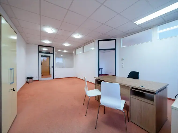 Attraktives Büro (72 m²) in Toplage Attnang-Puchheim