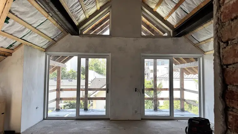 Leben in der revitalisierten Villa. Alles NEU.