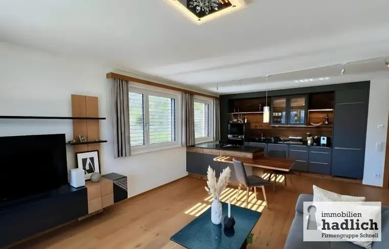 Hochwertig ausgestattete EIGENTUMSWOHNUNG mit ca. 78 m² in St. Johann im Pongau ZU VERKAUFEN!