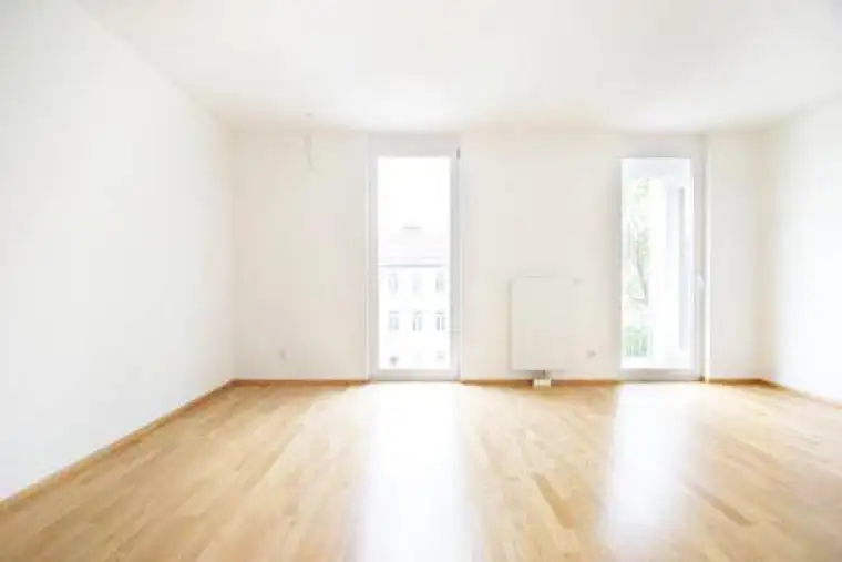 Attraktive Wohnung mit hofseitigem Balkon