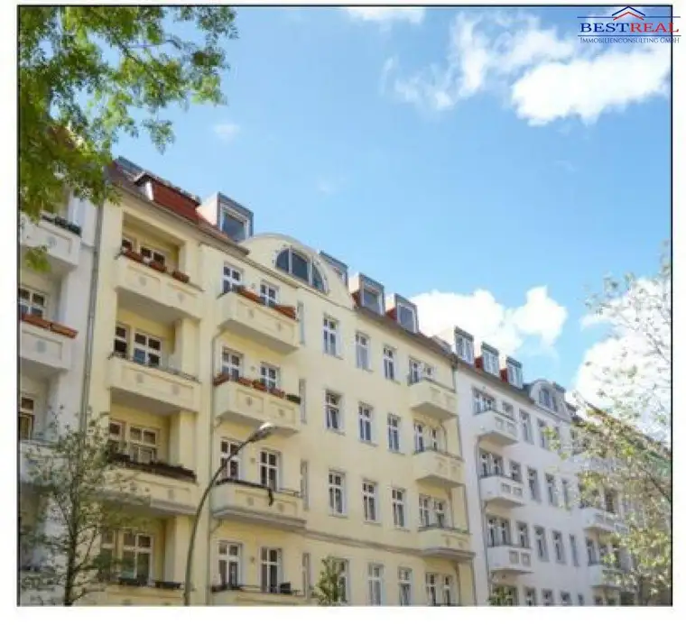 Gründerzeithaus mit Freiflächen und Dachprojekt