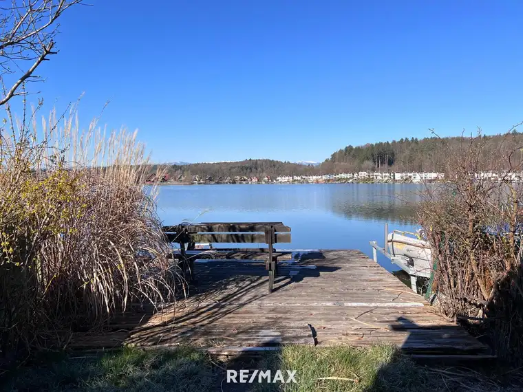 Gemütlich Seehaus sucht neuen Eigentümer