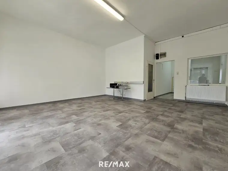 Klimatisiertes Büro, Geschäftslokal, Praxis, Salon uvm. zu Mieten ( keine Gastro )