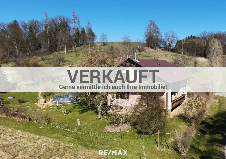 Großzügiges Ein- bis Zweifamilienhaus mit Nebengebäuden, Obstgarten und viel Potenzial in Lipsch