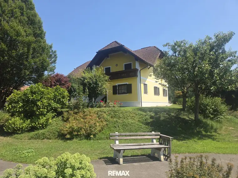 Tolles, solides Haus - so eine tolle Liegenschaft!