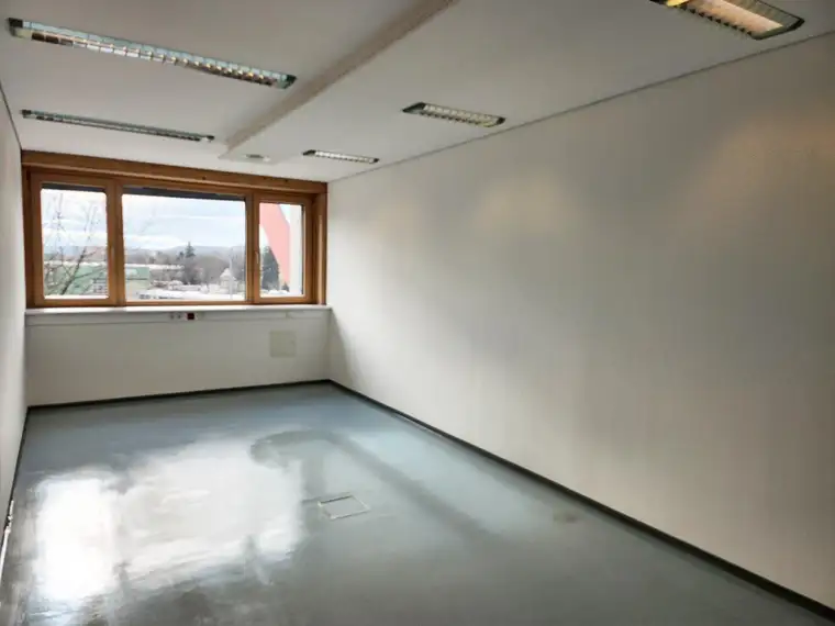 Einzelbüro ab 24m² samt Glasfaseranschluss, weitere Büroräume verfügbar