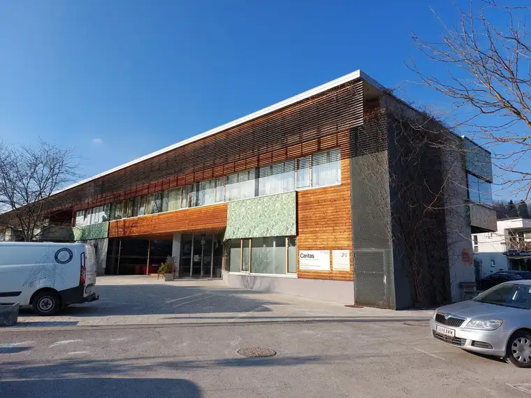 Moderne, helle und barrierefreie Praxis/Bürofläche in Eggersdorf