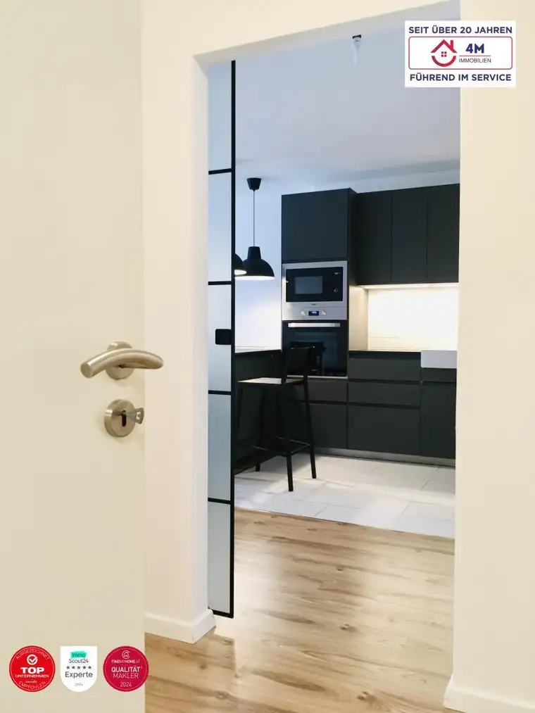 Jugendliche 2-Zimmer Neubauwohnung mit urbaner Flaire (U4/U2) ! Kernsaniert, wie Erstbezug!!!