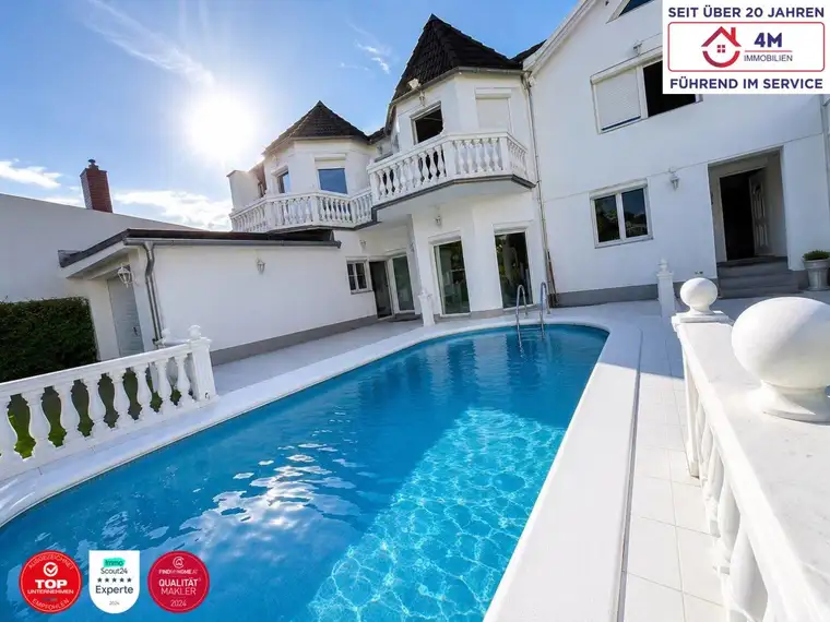 Traumvilla mit Pool, Garten &amp; 7 Zimmern in Strasshof – Ihr neues Zuhause wartet!