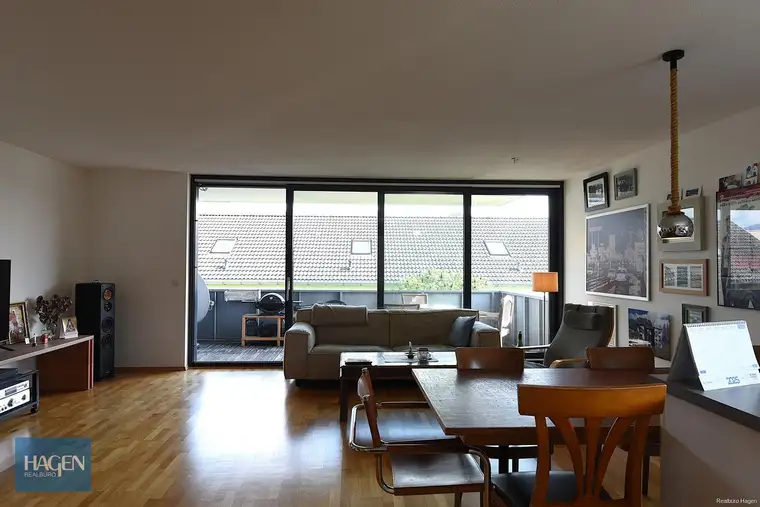 Funktionale 3-Zimmer-Wohnung im 2. OG in Lustenau mit Balkon und Carport