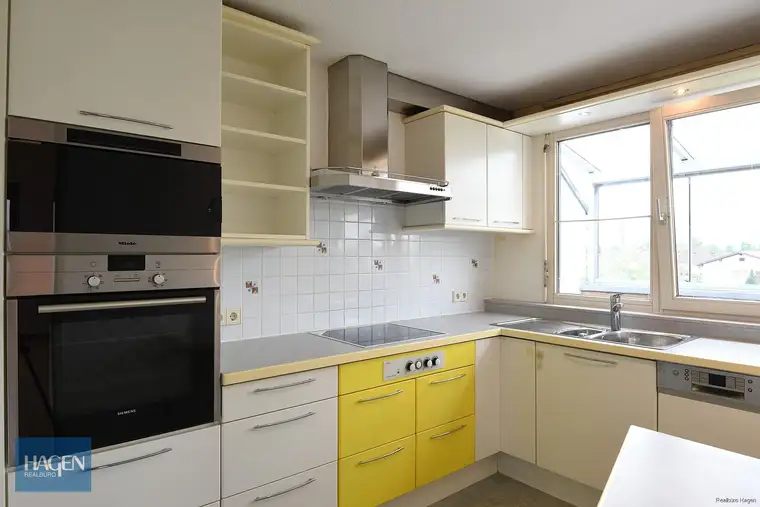 Wohnen auf zwei Ebenen – Maisonette mit Veranda in ruhiger Lage von Lustenau