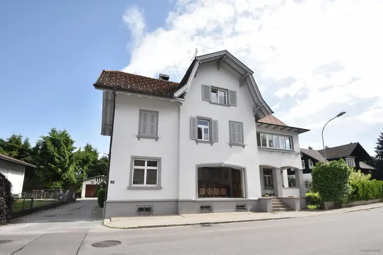 Renommiertes Wohnhaus in Lustenau, Roseggerstraße zur Miete!