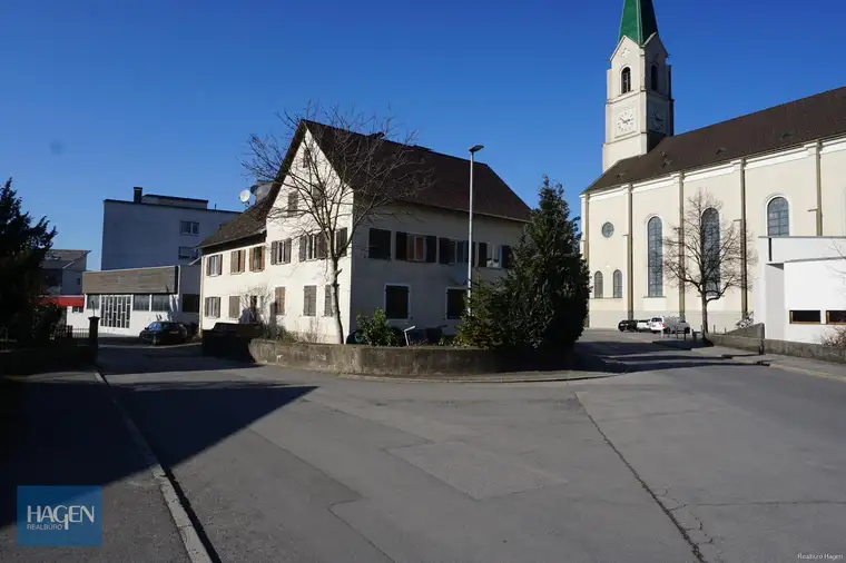 Grundstück mit Altbestand
