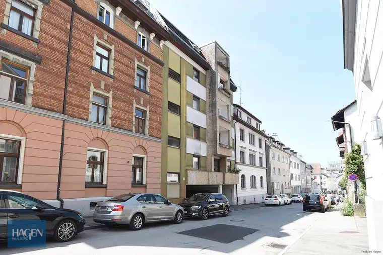 Bregenz-Zentrum: Solide 3-Zimmer-Wohnung mit großem Entwicklungspotenzial