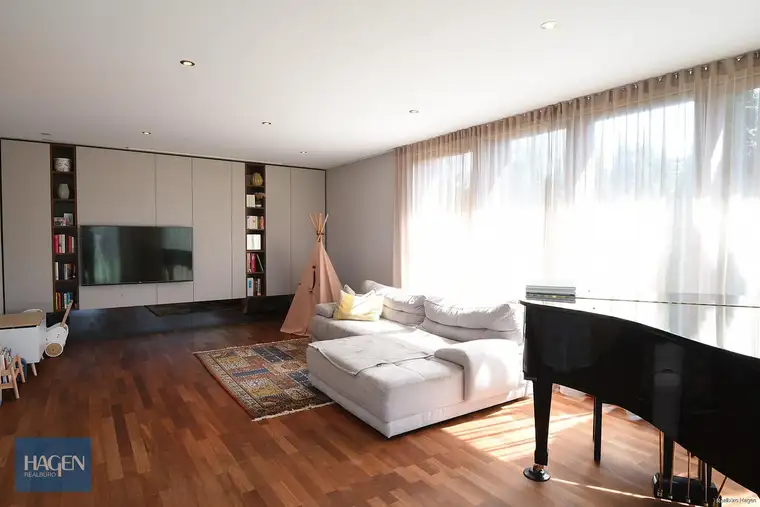 Hausgefühl inklusive – Stilvolle 4-Zimmer-Wohnung mit Gartenanteil im Zweiparteienhaus in Höchst